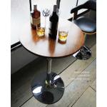 お部屋の一角にお洒落なバー空間